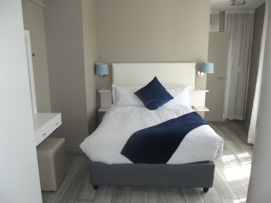 1 Bedroom Property for Sale in Waves Edge Western Cape